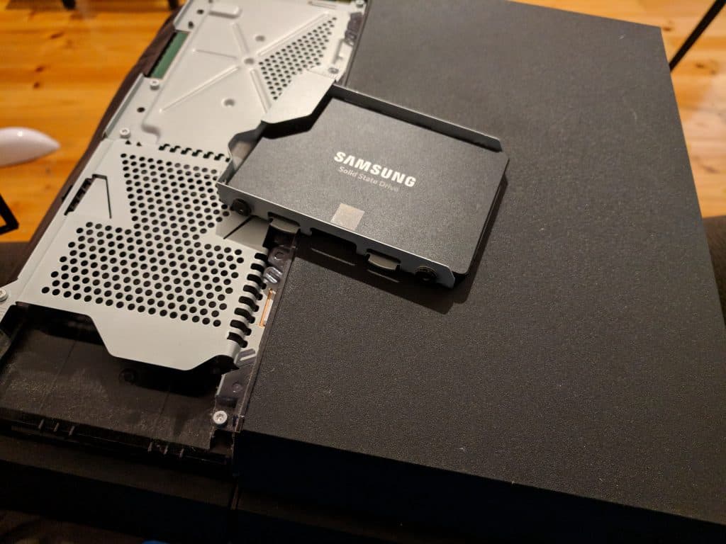 Installing an ssd in store a ps4